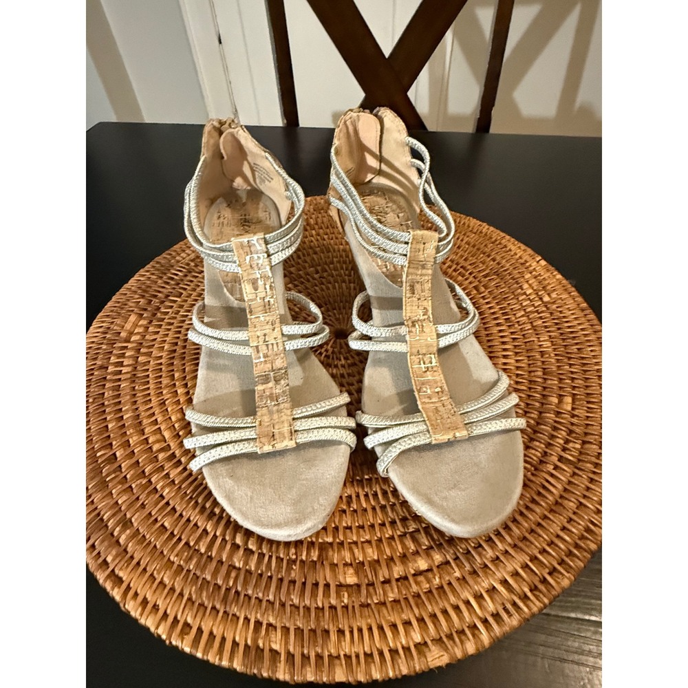 Dexflex Comfort Womens Silver‎ Strappy Cork Wedge Sandals Back Zip Size 8